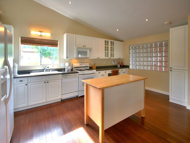 働く人の満足度と生産性を高める次世代オフィス空間デザインの重要性